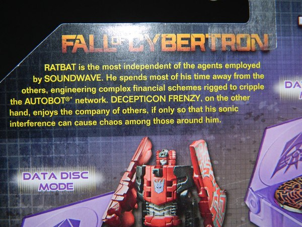 Transformers Fall Of Cybertron Minions Rumble, Frenzy, Ravage And Ratbat In Hand Images Of Wave 1 Toys  (20 of 42)